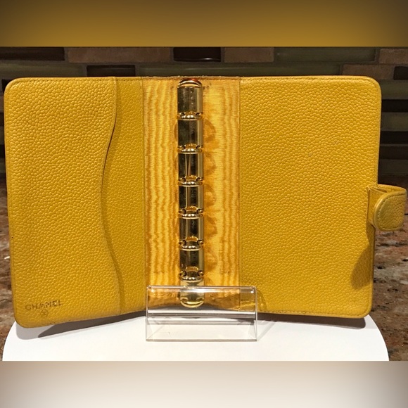 CHANEL Caviar Leather Agenda πππ₯ - Picture 4 of 17
